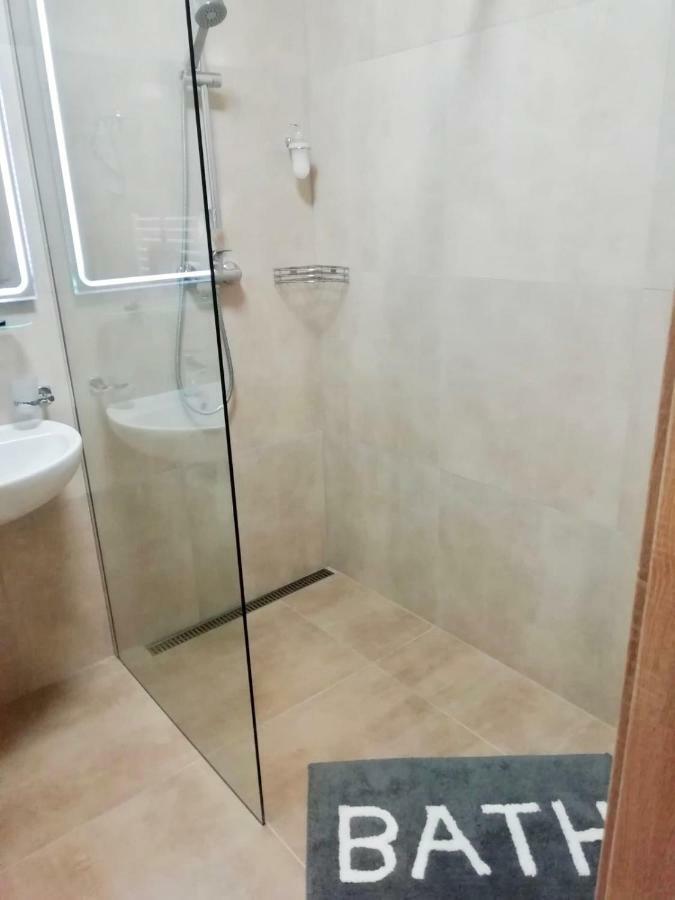 Apartman Lucky-Rea ديمانوفْشكا دولِنا المظهر الخارجي الصورة